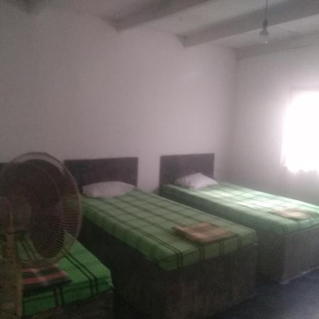 Sinharaja Hostel 114 Deniyaya Zimmer foto