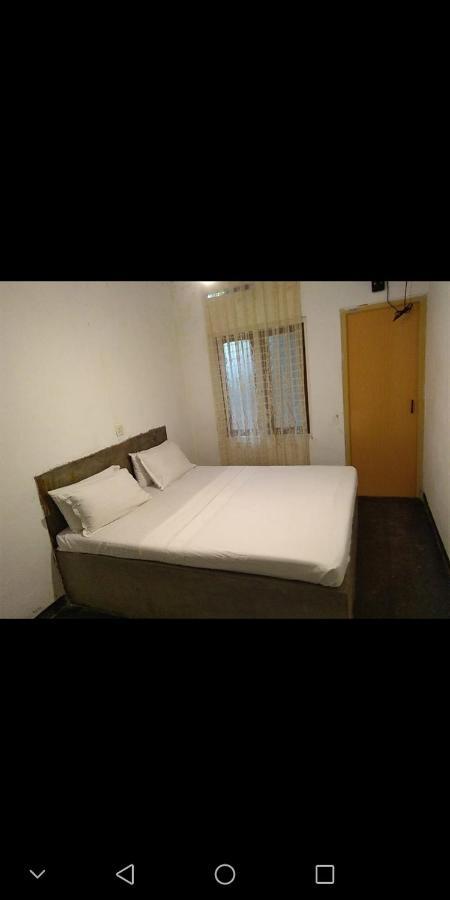 Sinharaja Hostel 114 Deniyaya Zimmer foto